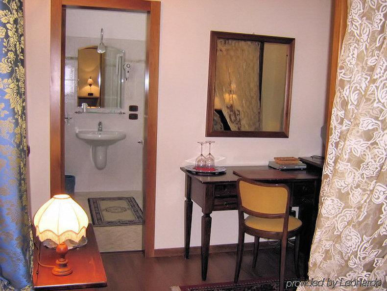 Hotel Sebino ซาร์นีโก ห้อง รูปภาพ