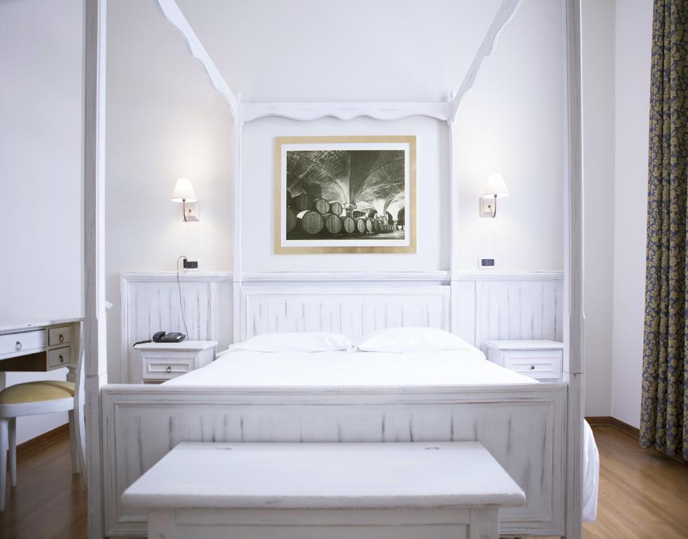 Hotel Sebino ซาร์นีโก ภายนอก รูปภาพ