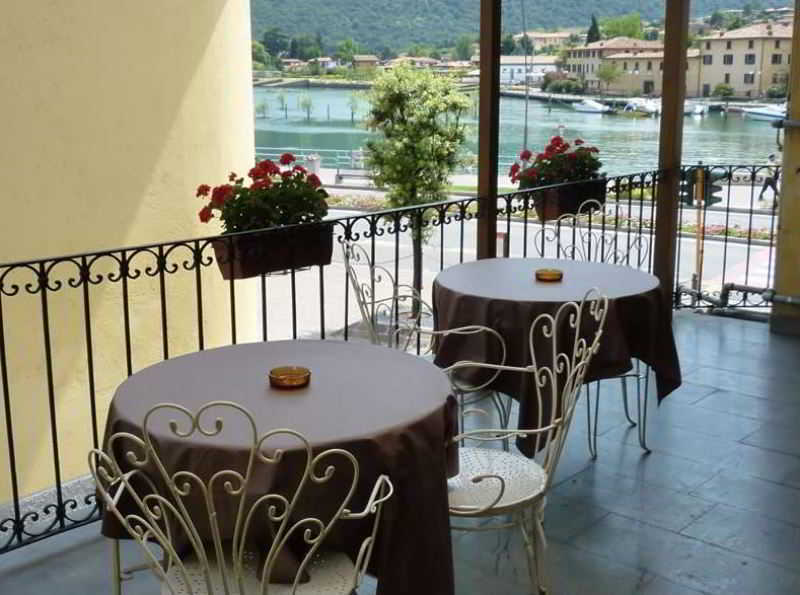 Hotel Sebino ซาร์นีโก ภายนอก รูปภาพ