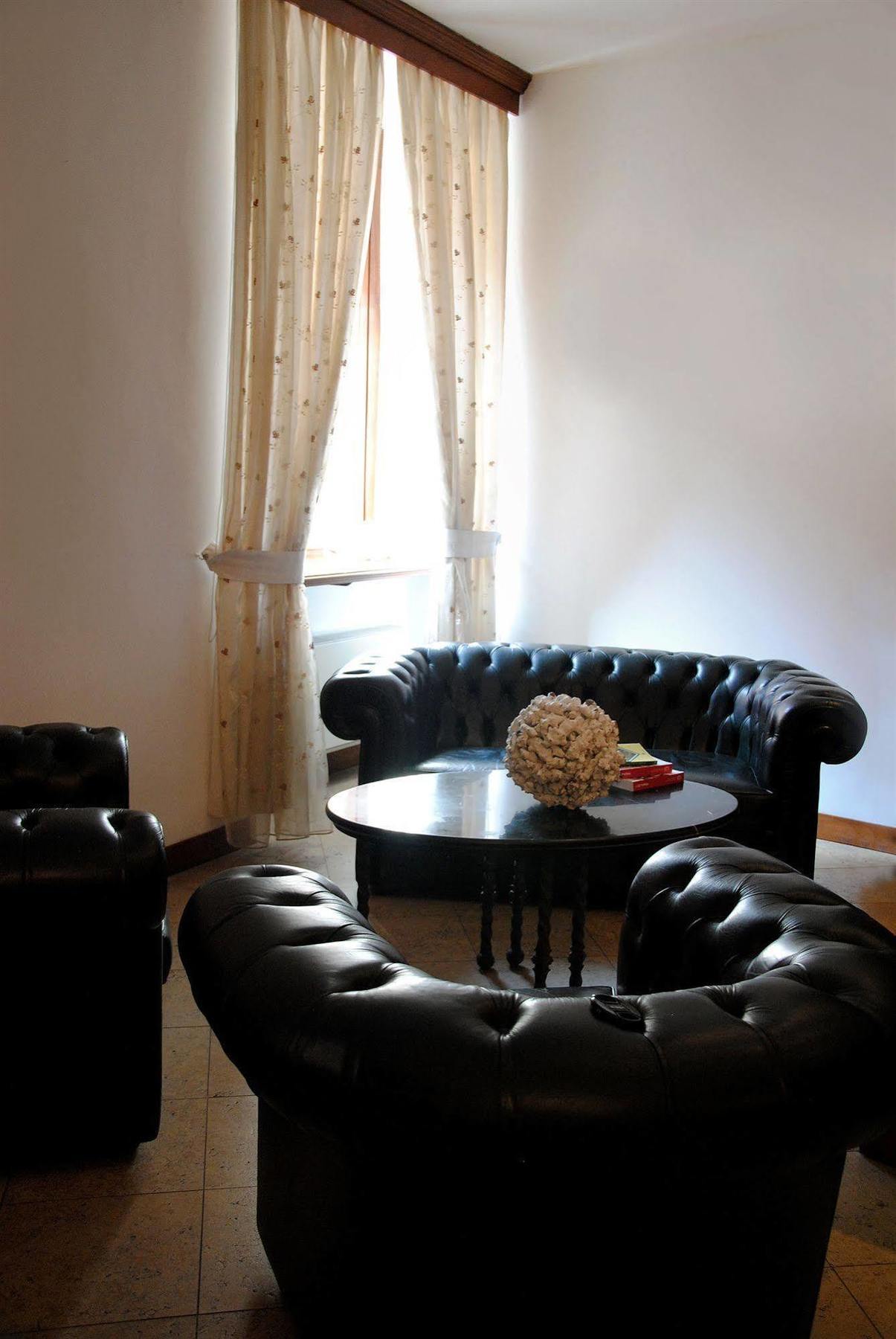 Hotel Sebino ซาร์นีโก ภายนอก รูปภาพ